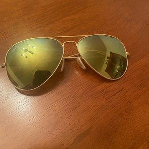 Ray-Ban Mirrored Aviators Standard Yellow/Green